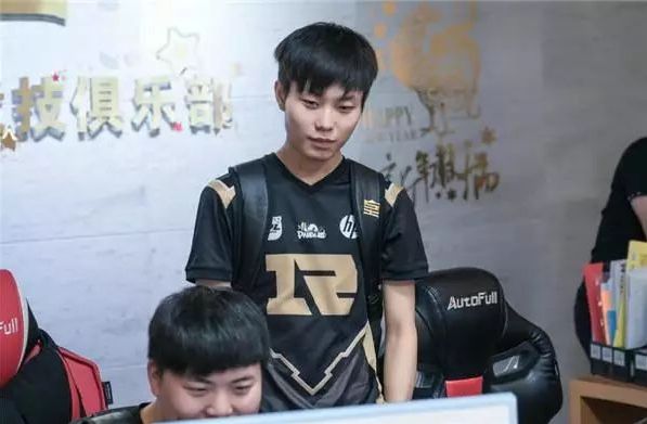 巴塞罗那足 巴塞罗那足