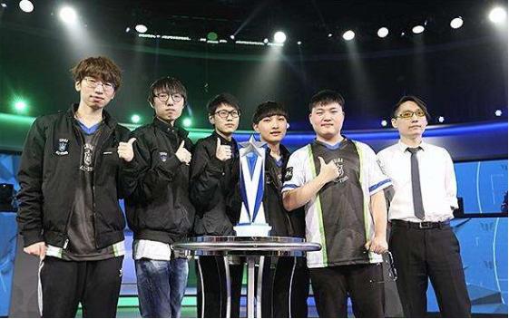 两局的战绩 两局的战绩